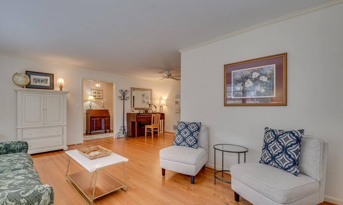 Augusta House | Porch Time - Cozy and Spacious 4 BD/2BA