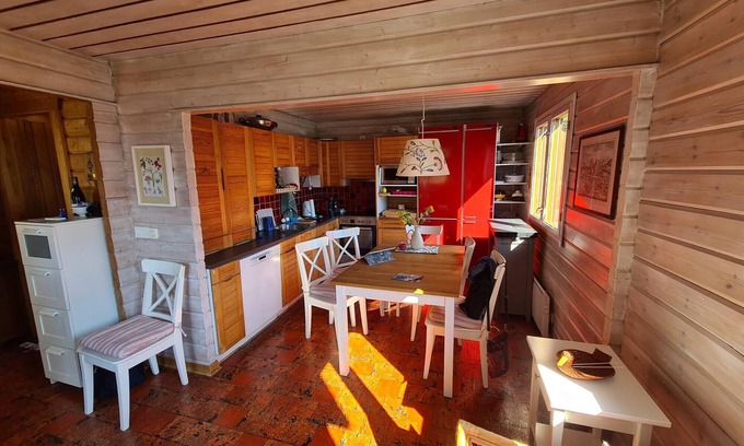 Vex Ski Chalet | Porkka COSY & QUIET chalet 8 pers