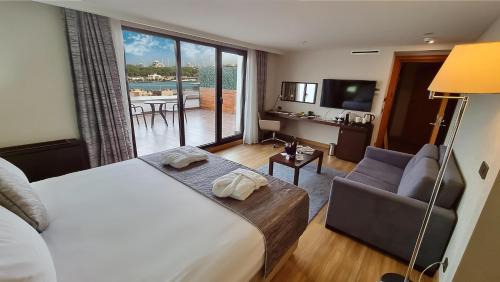 Tophane Hotel | Port Bosphorus Hotel