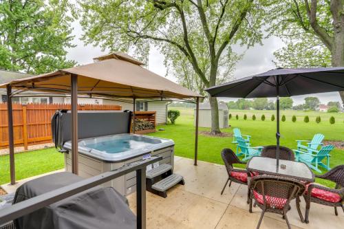 Lacarne House | Port Clinton Home Hot Tub, Steps to Portage River