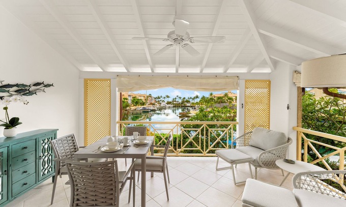 Douglas Resort | Port St Charles