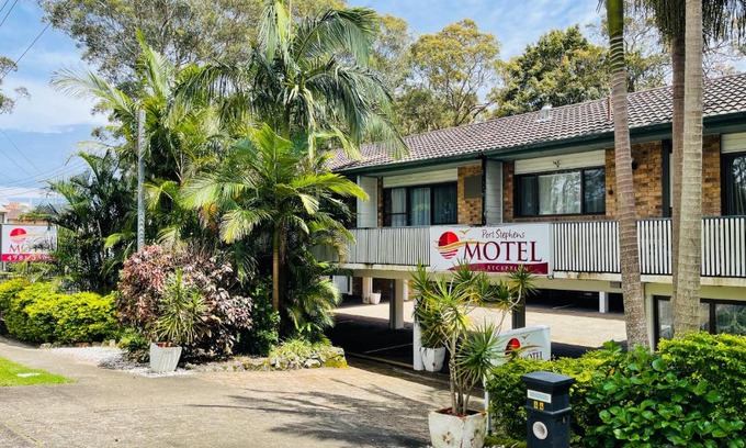 Nelson Bay Hotel | Port Stephens Motel