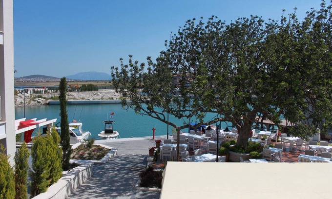 Alacati Hotel | Port Villa Deniz