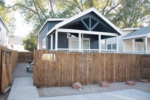 Moab House | Portal Overlook Cabin #14