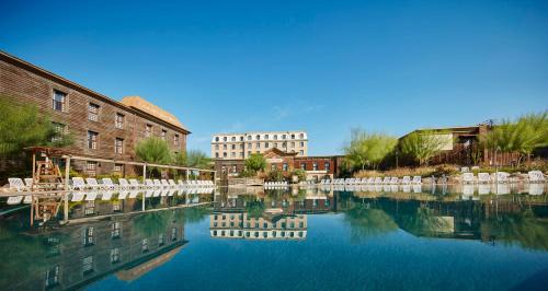 Salou Hotel | PortAventura Hotel Gold River - Includes unlimited access to PortAventura Park & 1 access to Ferrari Land