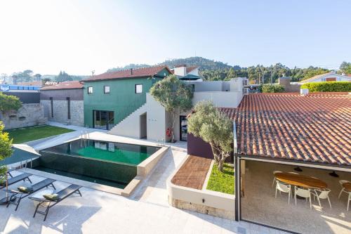 Cardielos House | Portugal Active Lima River Houses