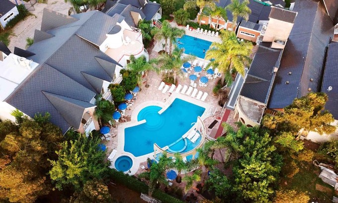 San Miguel del Monte Hotel | Posada Suiza by Prima Collection