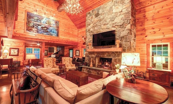 Roseland House | Possum Trot Lodge - Wedding & Event Venue, Lodging for 18, Stone Fireplace