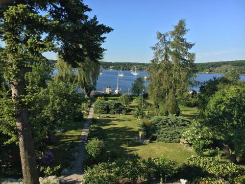 Neu Fahrland Apartment | Potsdam-Krampnitz