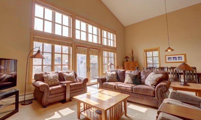 Copper Mountain Village Apartment | PP514 Passage Point condo