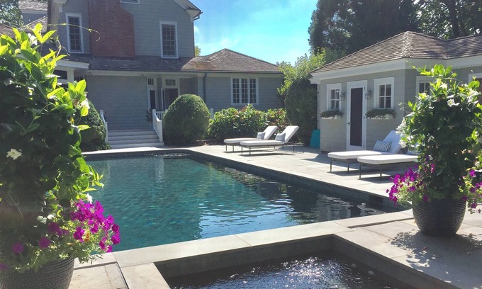 Quogue House | Premier Estate Section of Quogue, Expensive and Elegant Home