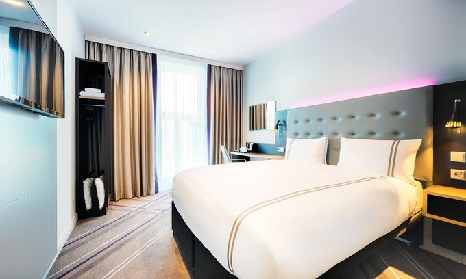 Seevorstadt Hotel | Premier Inn Dresden City Prager Straße