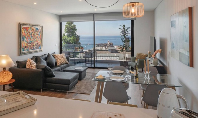 Camara de Lobos Apartment | Premium apt, bay and sea views | Bayside