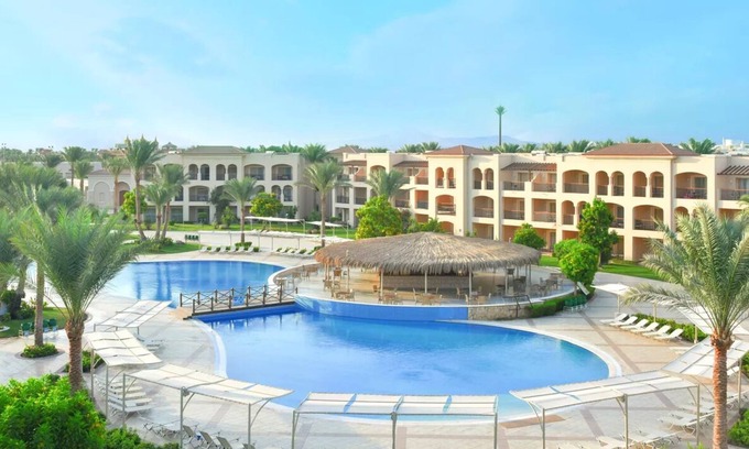 Sharm El Sheikh Hotel | Premium Resort with Private Beach, Waterslides, Spa, Kids’ Activities l 4 Rooms