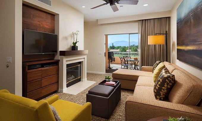 Rancho Mirage Villa | PREMIUM One-Bedroom Villa - Sleeps up to Four