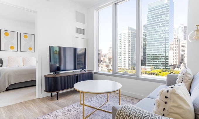South Beach Apartment | Premium Rincon Hill 1BR w/W/D, Gym & Pool, near Tech HQs, by Blueground