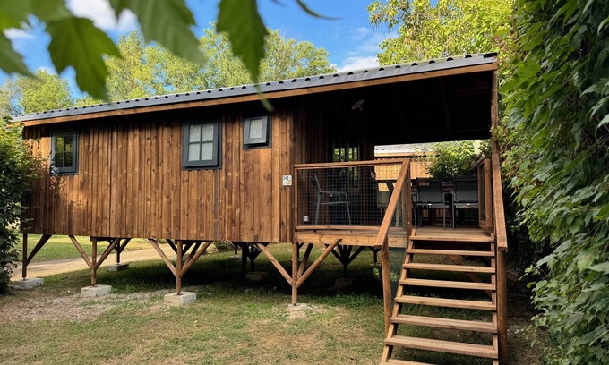 Saint-Astier Cabin | Premium Wood Cabin 5/7 persons