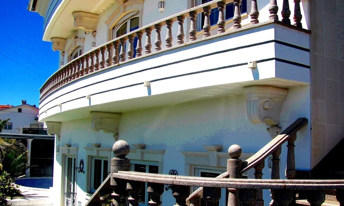 Arnal House | President Residence at Villa 5☆ (10-13 guests)