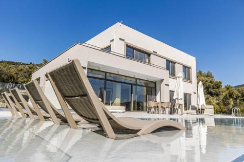 Mytilene Villa | Presidential Beach Villa
