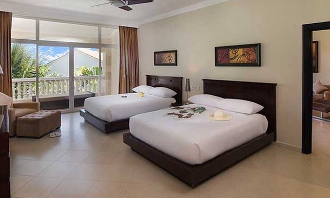 Los Brazos Resort | Presidential Suite All-Inclusive Resort