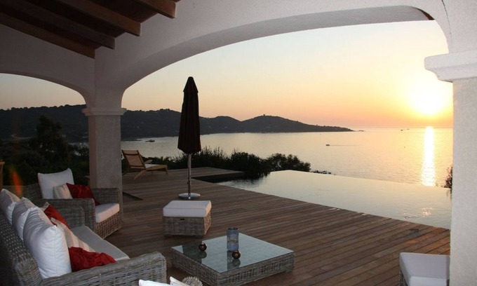 Coti-Chiavari Villa | Prestigious villa with panoramic sea view for unforgettable vacations