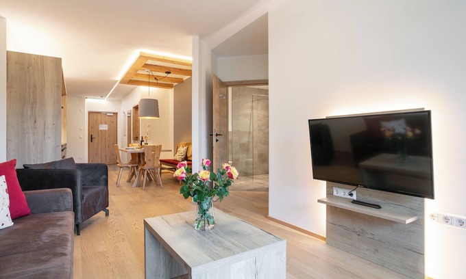 Haus im Ennstal Apartment | Pretty apartment with south-west-facing balcony