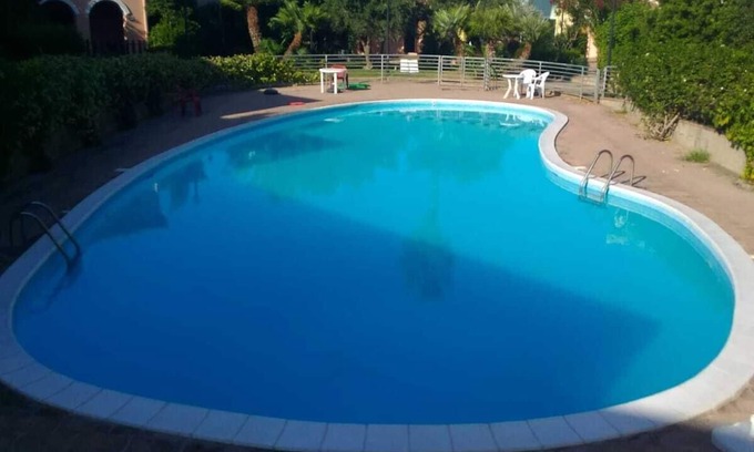 Villasimius Villa | pretty cottage with garden