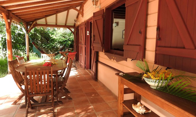 Les Anses-d'Arlets Villa | Pretty Creole villa by the sea in Petite Anse, Les Anses d'Arlet - Martinique