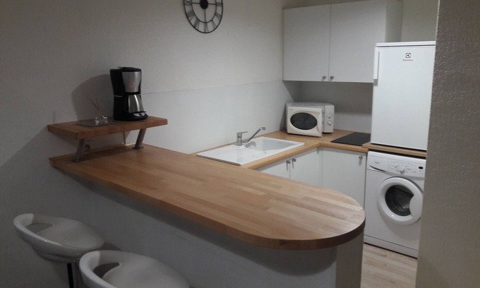 Centre Ville Apartment | PRETTY FULLY-EQUIPPED FURNISHED APARTMENT 42M2 HYPERCENTRE