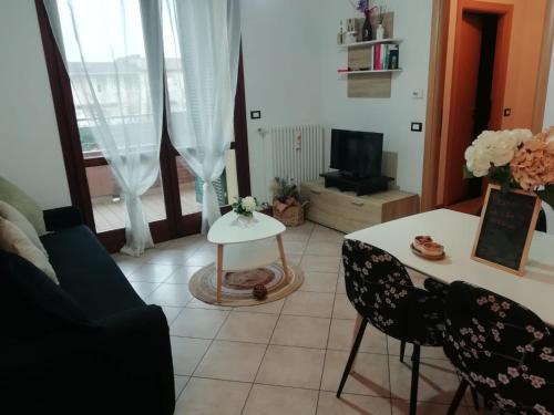 Castel Bolognese Apartment | Pretty home near station