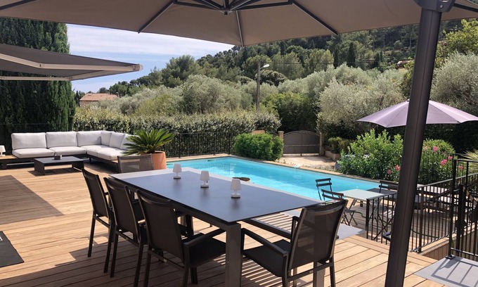 La Valette-du-Var Villa | Pretty property in the Var with swimming pool