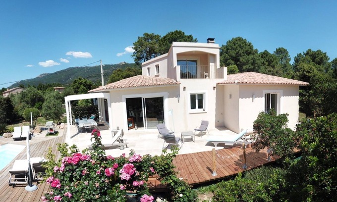 San-Gavino-di-Carbini Villa | Pretty Villa with pool near Porto-Vecchio