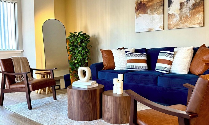 Aurora Highlands Apartment | Prime Arlington Location/DC Views/Near Metro/Free Parking