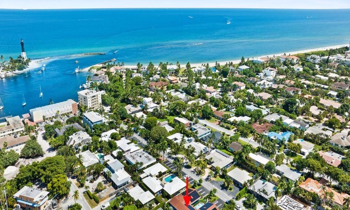Pompano Beach Apartment | Prime Location Heated Pool Beach Nightlife