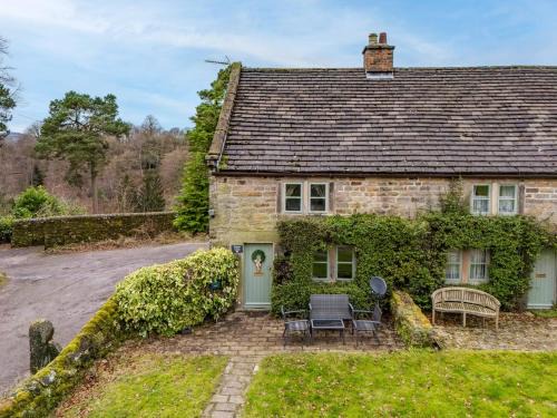 Holestone Moor House | Primrose Cottage