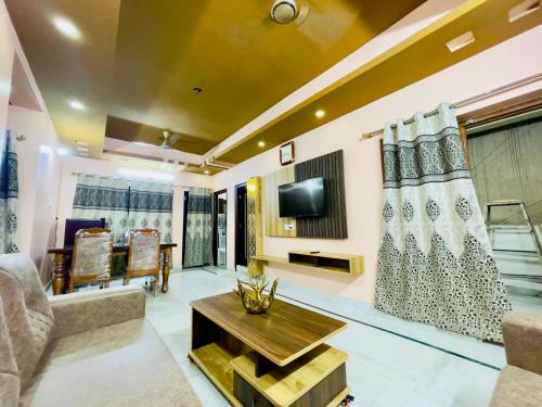 Hyderabad Apartment | Prince Castle-2BHk Luxurious Apartment/Guesthouse