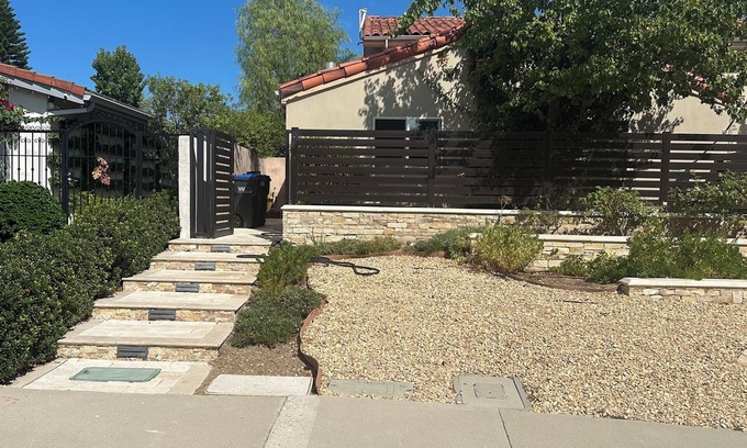 Calabasas Apartment | Private 2+2 Unit in Calabasas