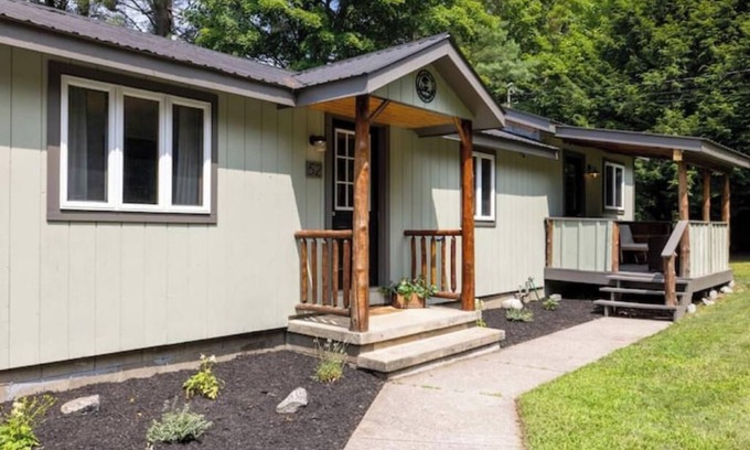 Athol House | Private Adirondack Bear Retreat