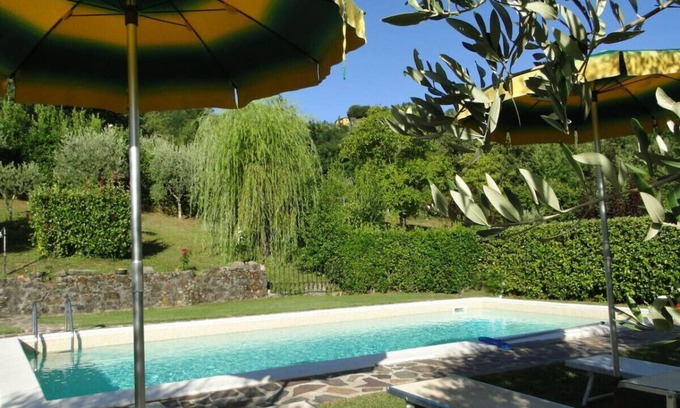 Mologno House | * Private and peaceful Tuscan Villa with views