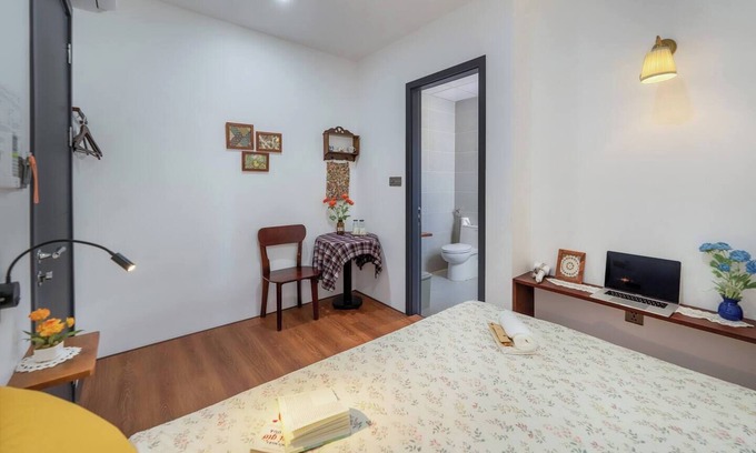 Hue Villa | private beautiful room include pool