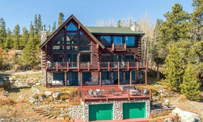 Grand Lake Cabin | Private Boat Dock & Hot Tub on Shadow Mountain Lake in Grand Lake, CO