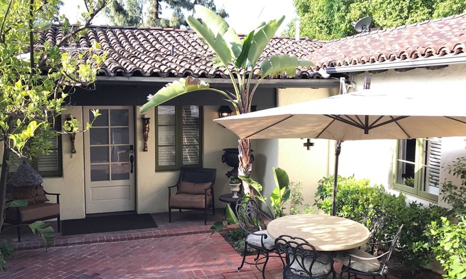 Pasadena Cottage | Private cottage at 5 stars Resort 2Room 2Bath Luxury suite with parking