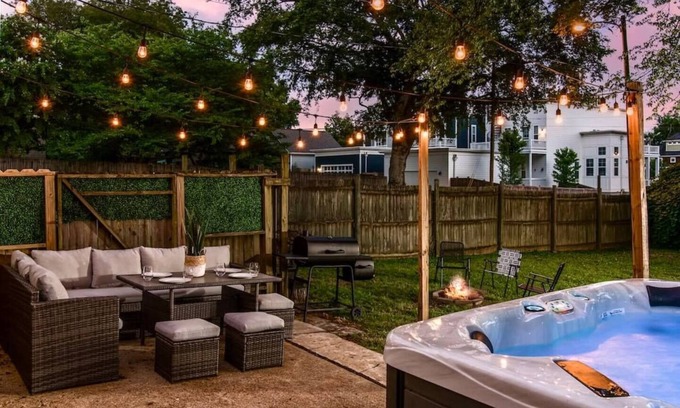 Shelby Hills House | Private Cottage w Hot Tub | 1.7 Miles to Downtown