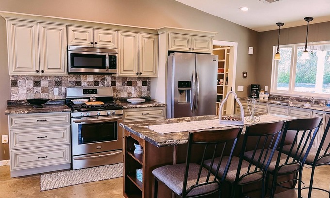 Concord House | Private Country home near Greers Ferry Lake