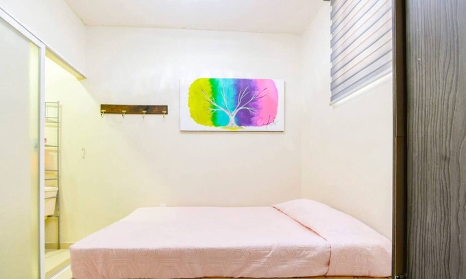 Lafayette House | Private Double Room in Guesthouse Guadalajara 2