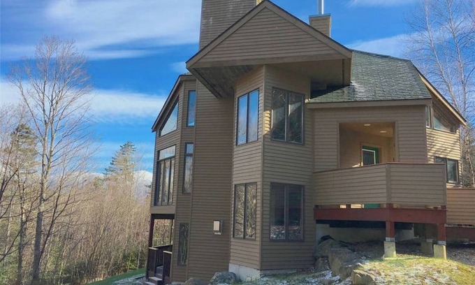 Twin Mountain Apartment | Private end unit townhome in Bretton Woods