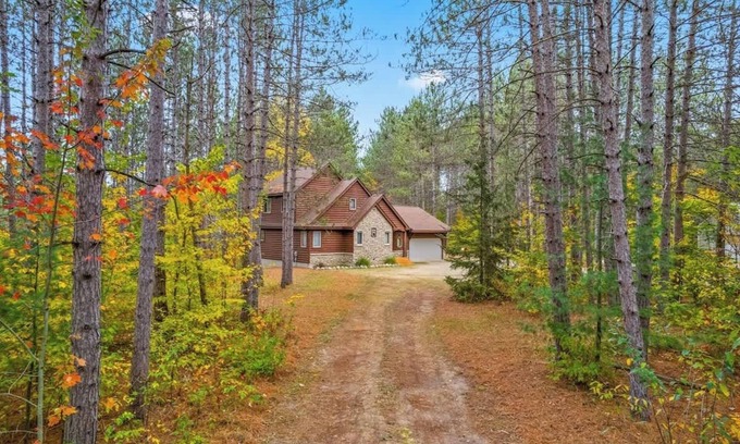 Mancelona House | Private Haven, 3B/2 Full Bath, Great Location, Dogs Welcome!