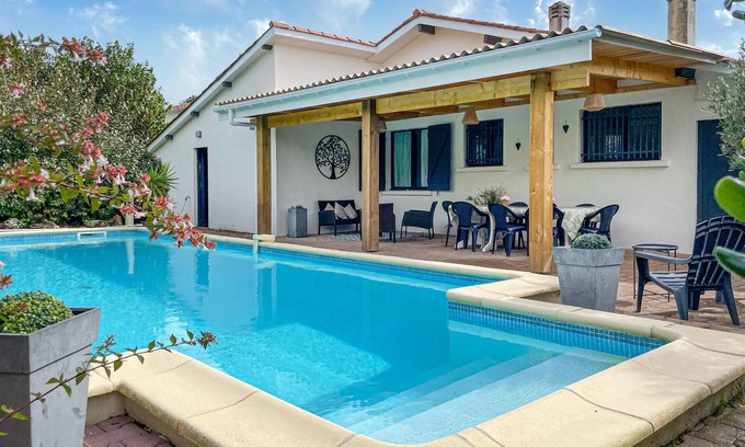 Le Porge House | Private home at the beach