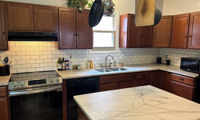 Edgewater Hill House | Private home with full gym in Gordon Square neighborhood, 5 minute walk to beach