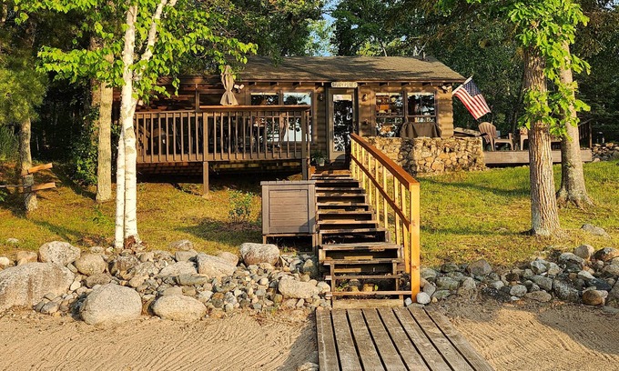 Nevis Cabin | Private lake cabin. WiFi, Beach, Pontoon Rental. Booking for summer of 26!